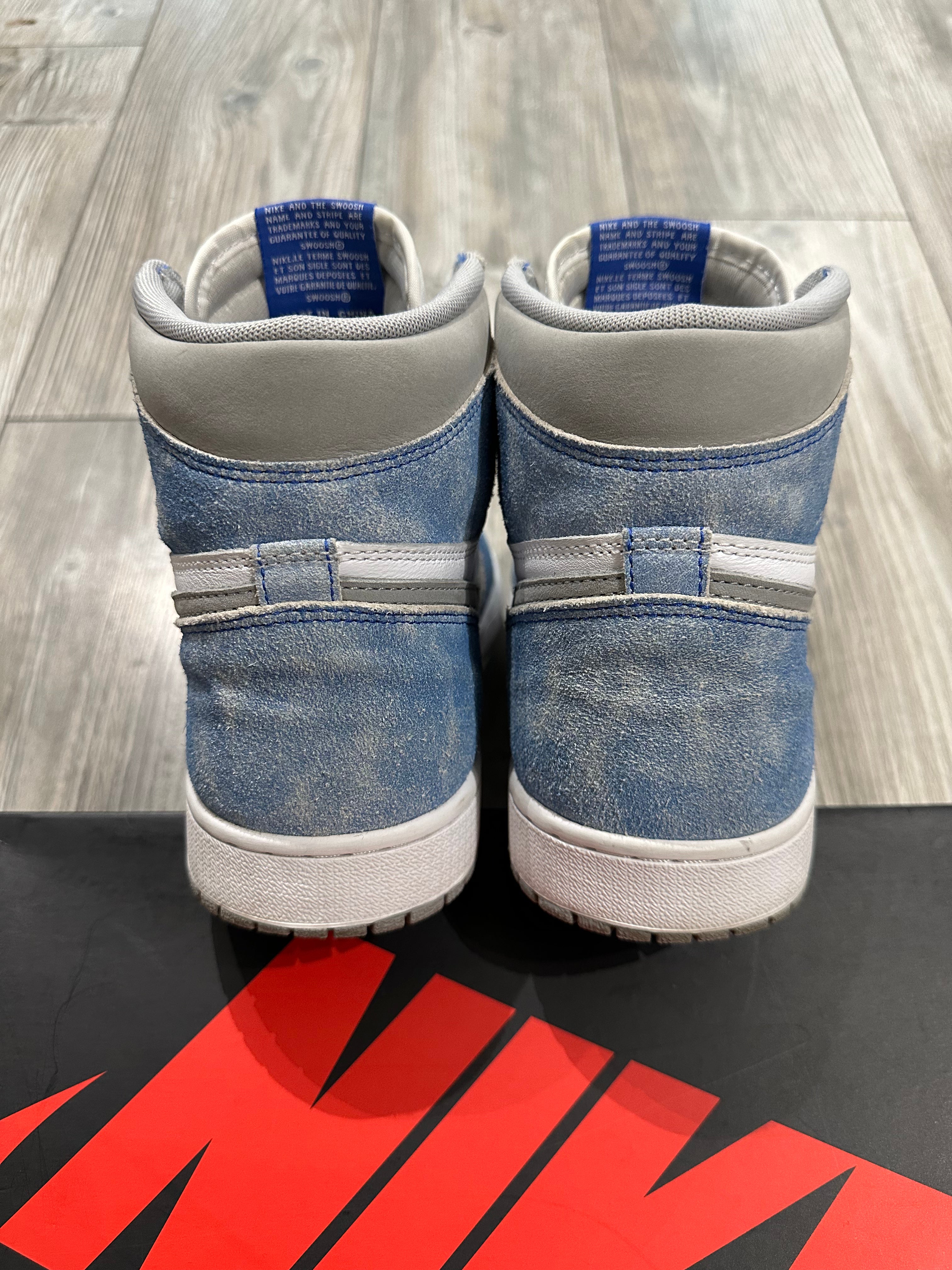 Jordan 1 High Hyper Royal (EU 44)