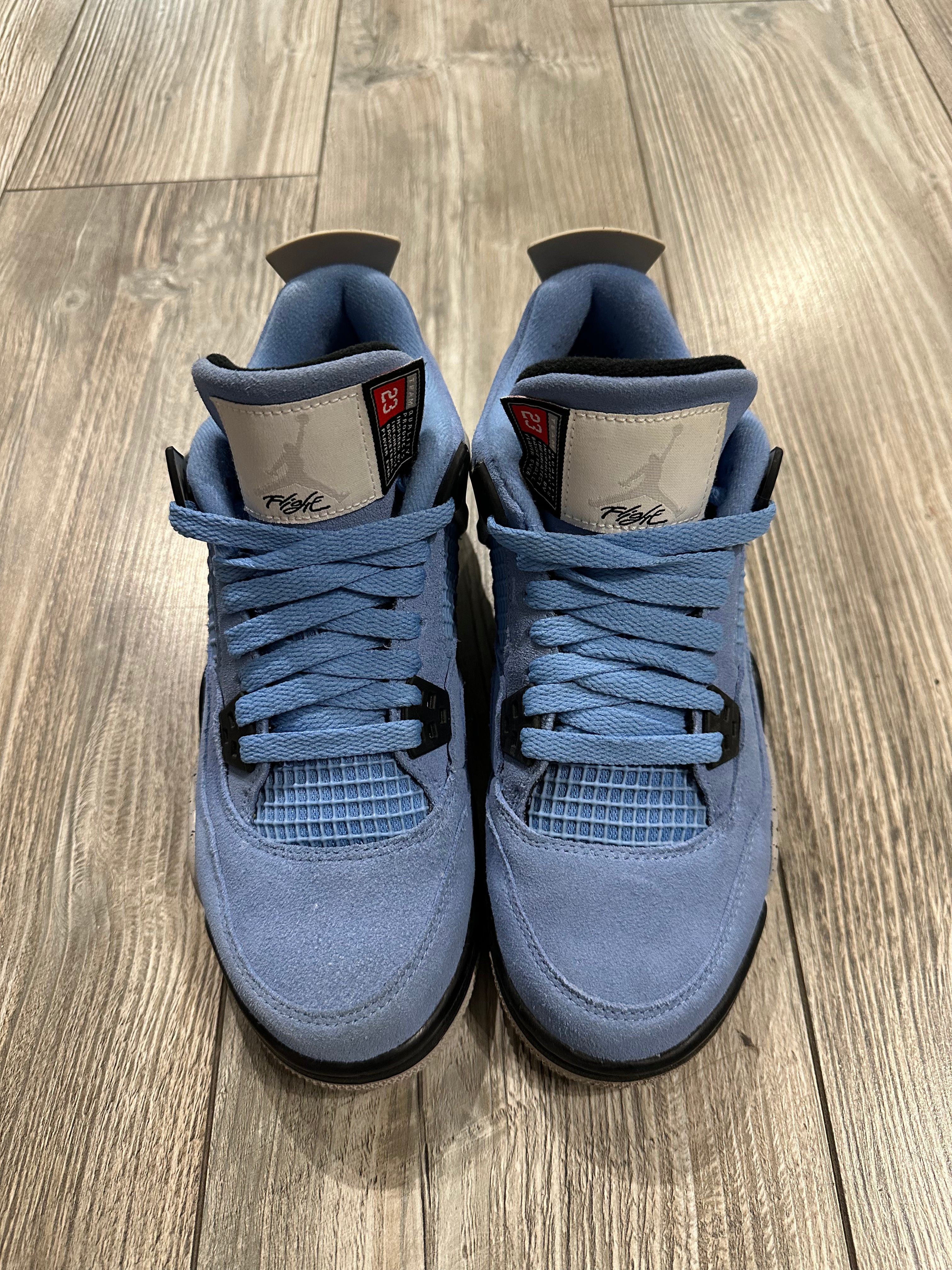 Jordan 4 University Blue (EU 38.5)