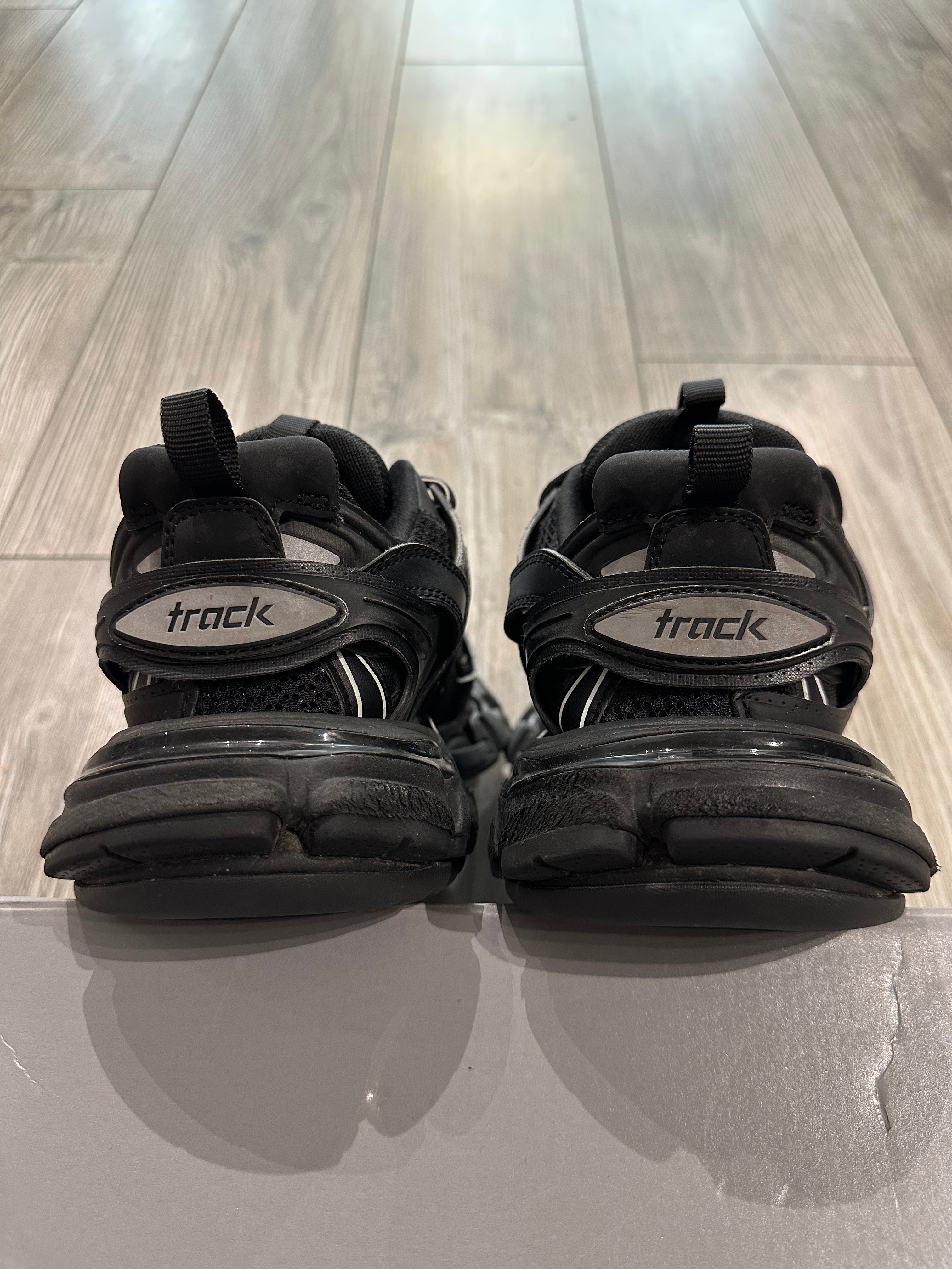 Balenciaga Track (EU 38)