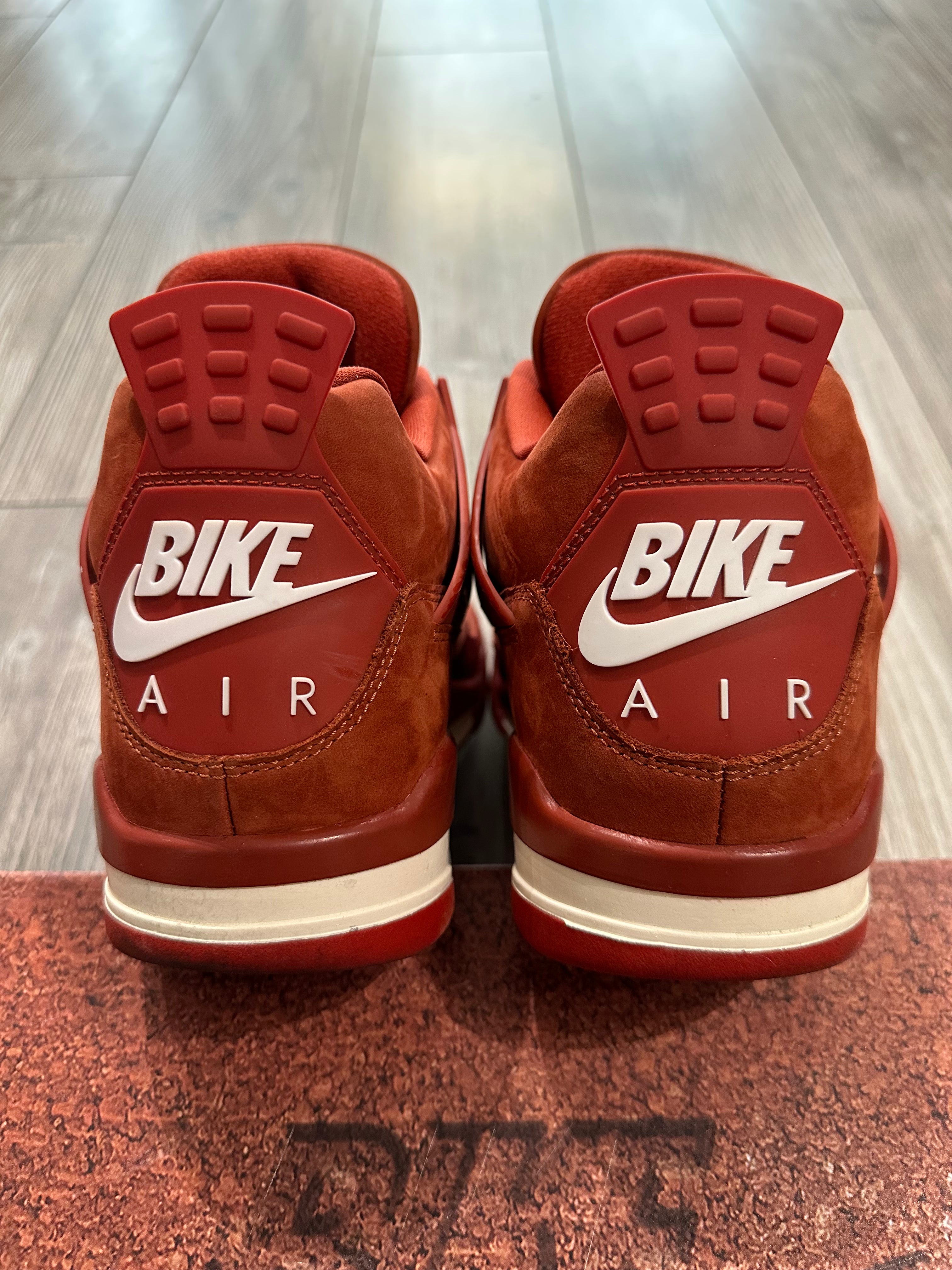 Jordan 4 Brick by Brick (EU 43)