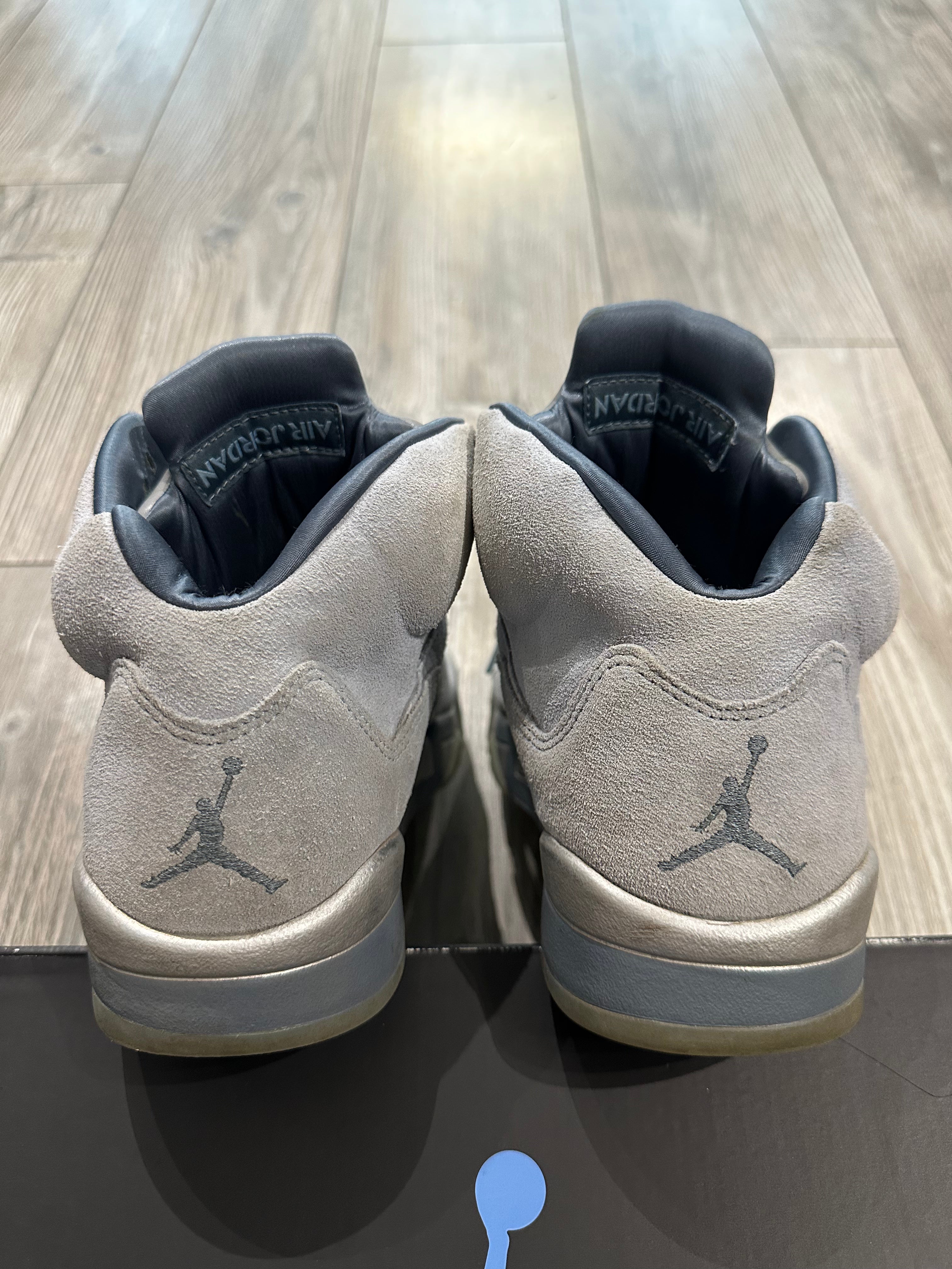 Jordan 5 (EU 40)