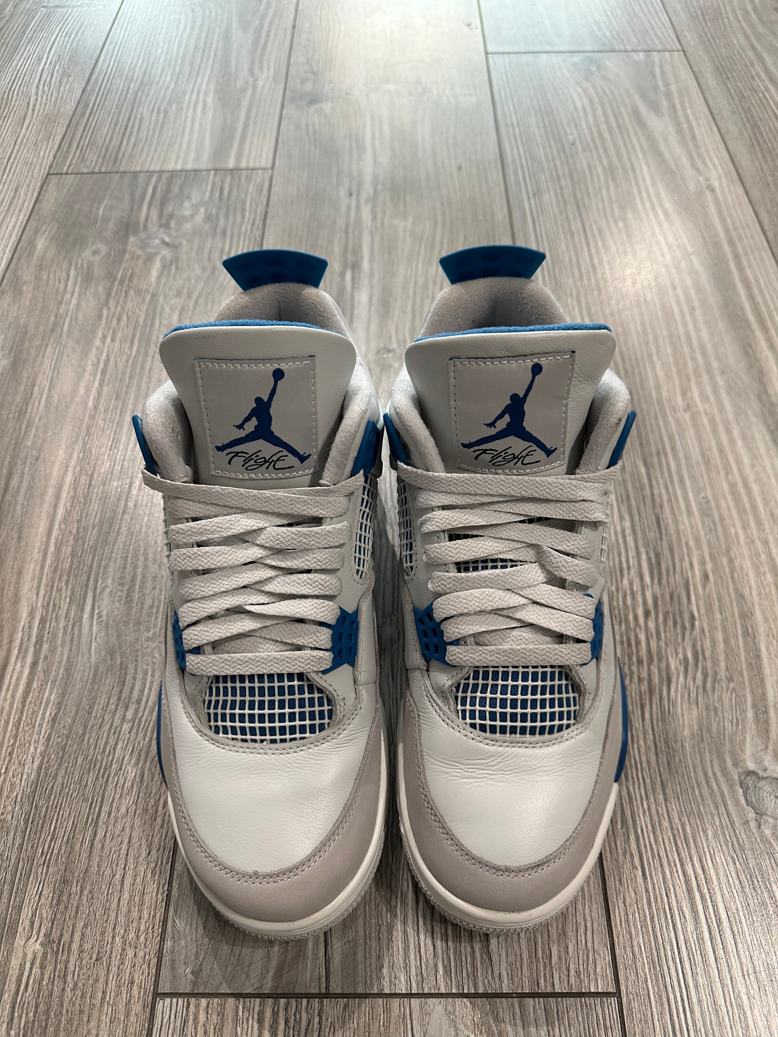 Jordan 4 Military Blue (EU 42.5)