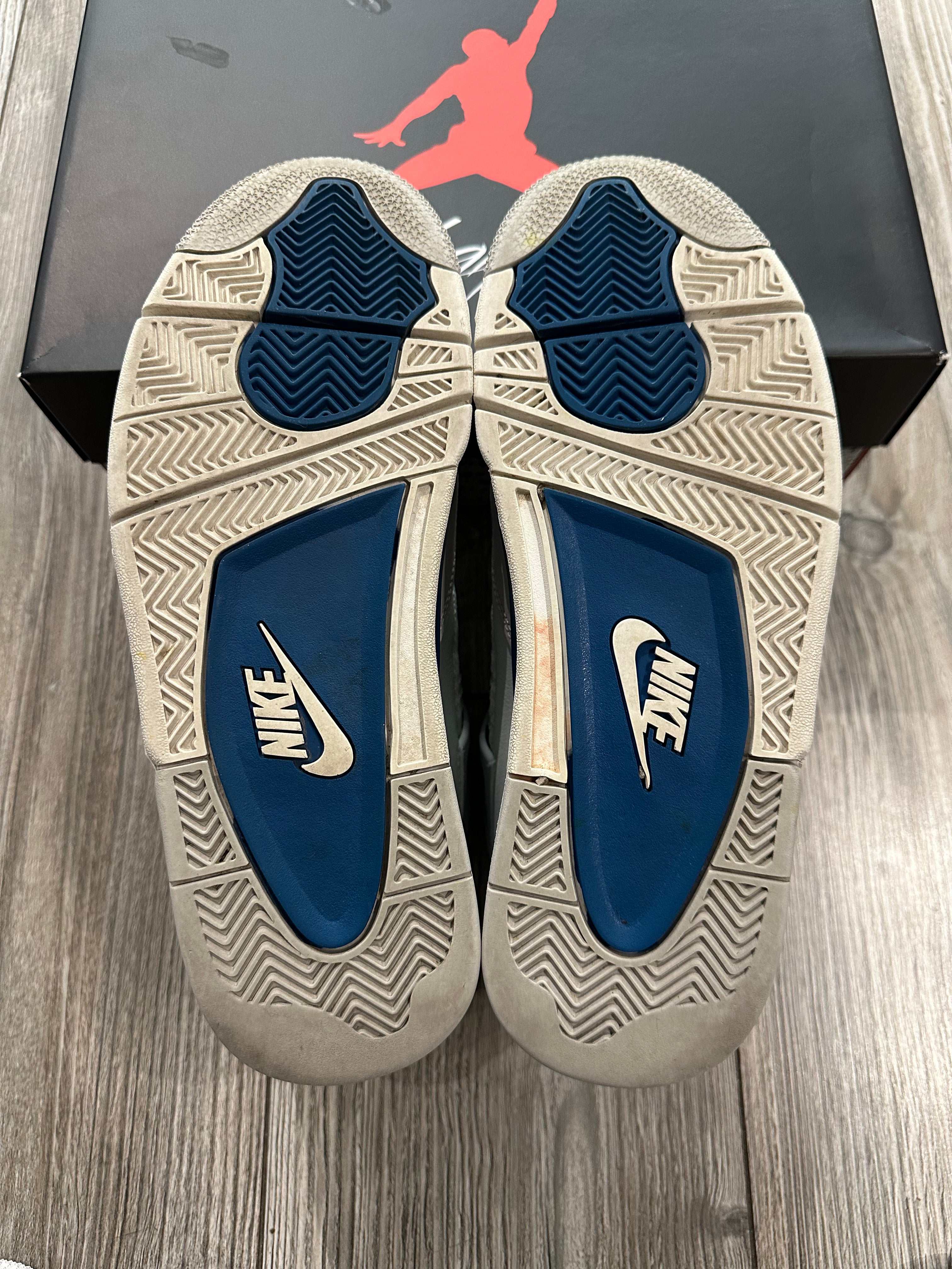 Jordan 4 Military Blue (EU 42.5)