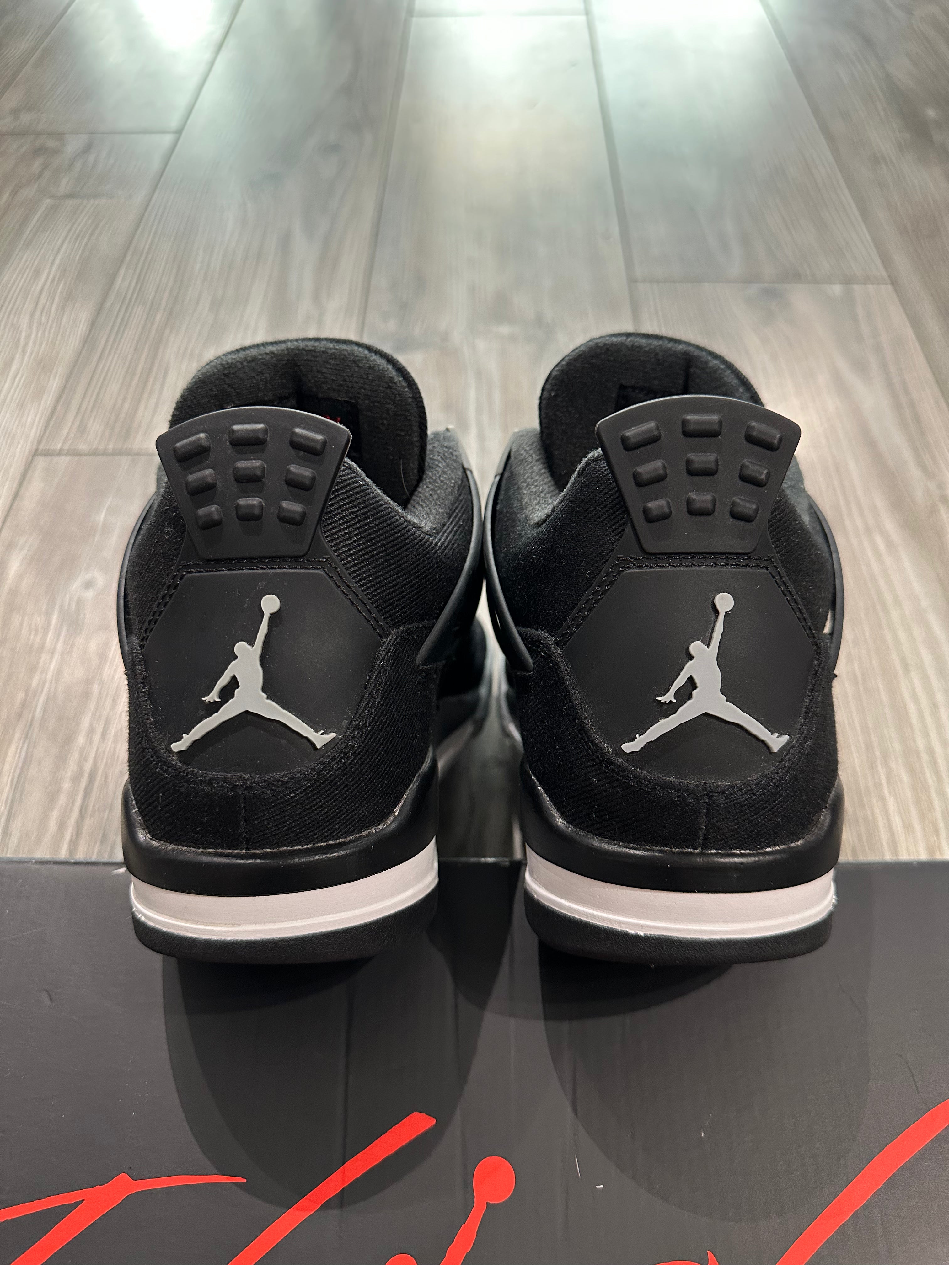 Jordan 4 Black Canvas (EU 41)