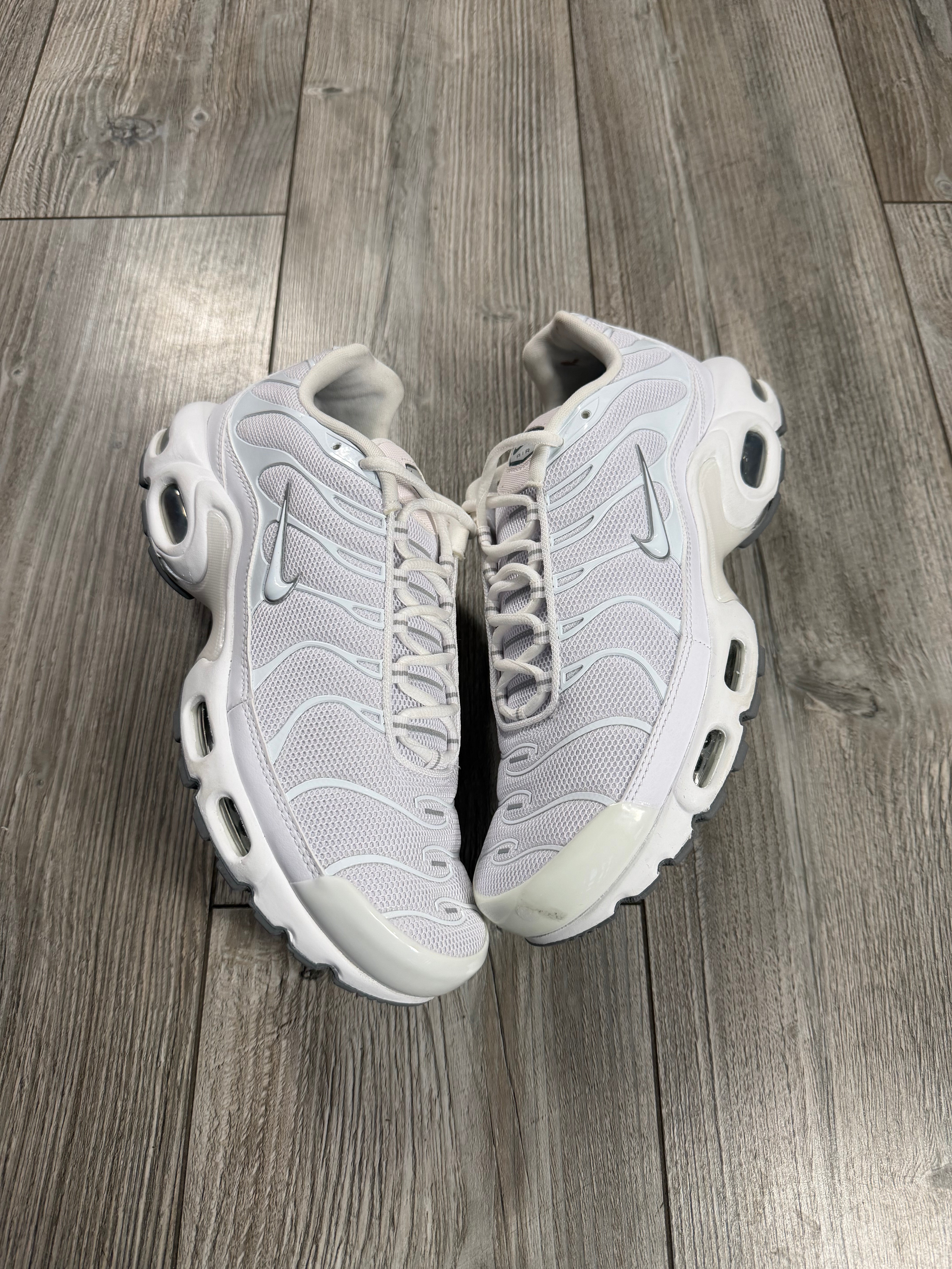 Nike Air Max Plus White (EU43)