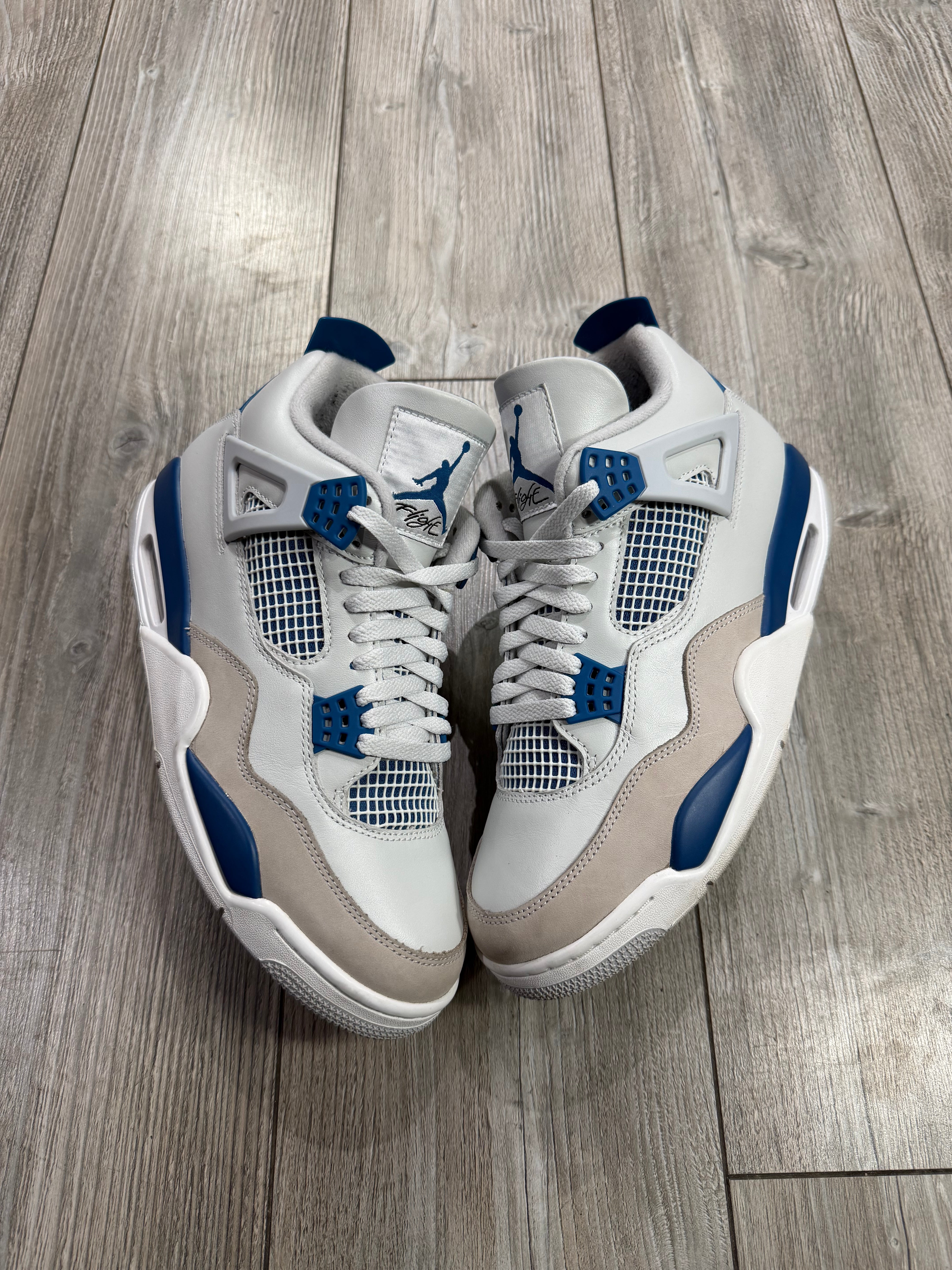 Air Jordan 4 Retro Military Blue (EU44)