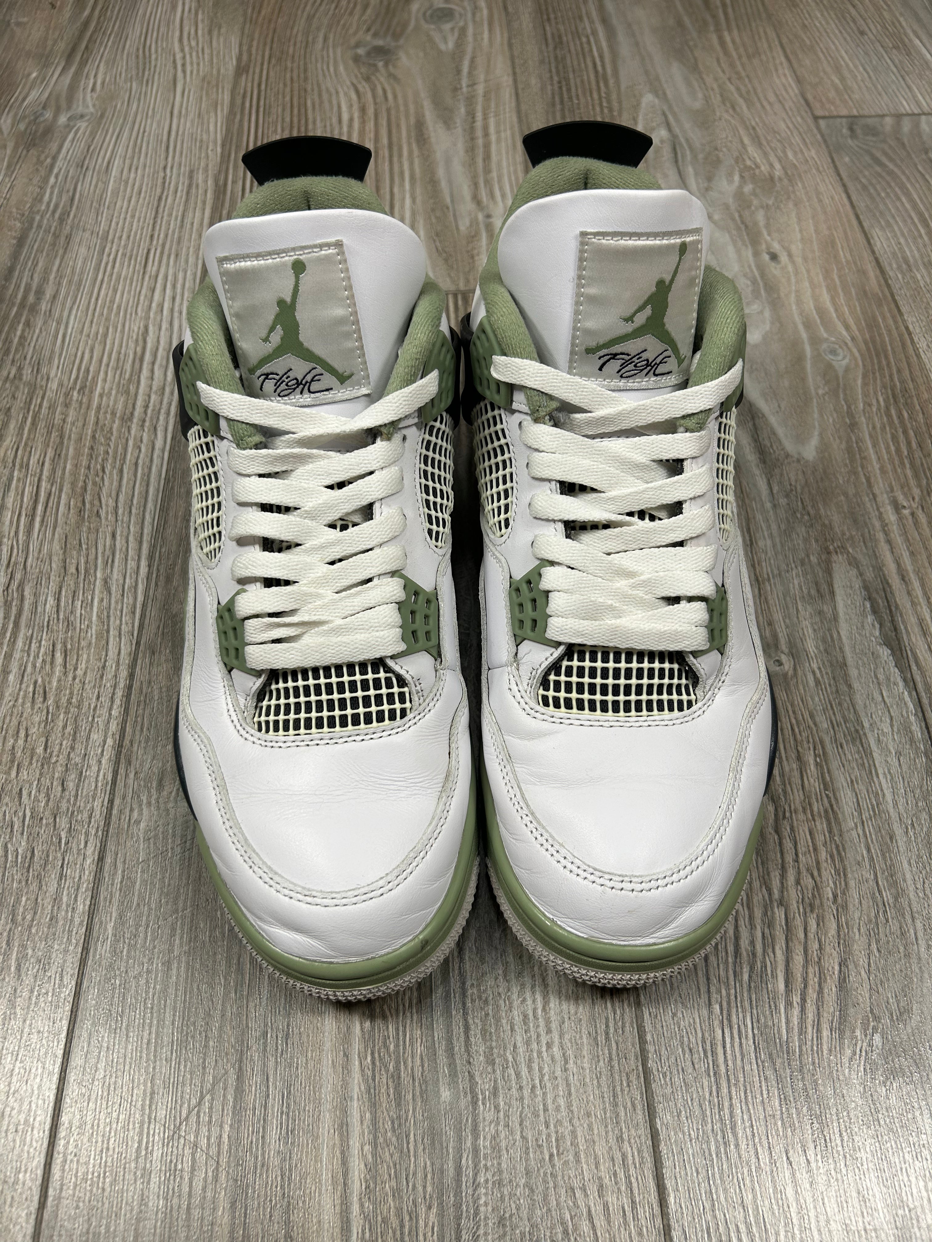 Jordan 4 Retro Seafoam (EU 44.5)