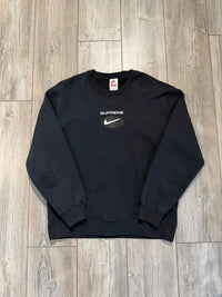 Nike x Supreme Sweatshirt (Fittaa S)