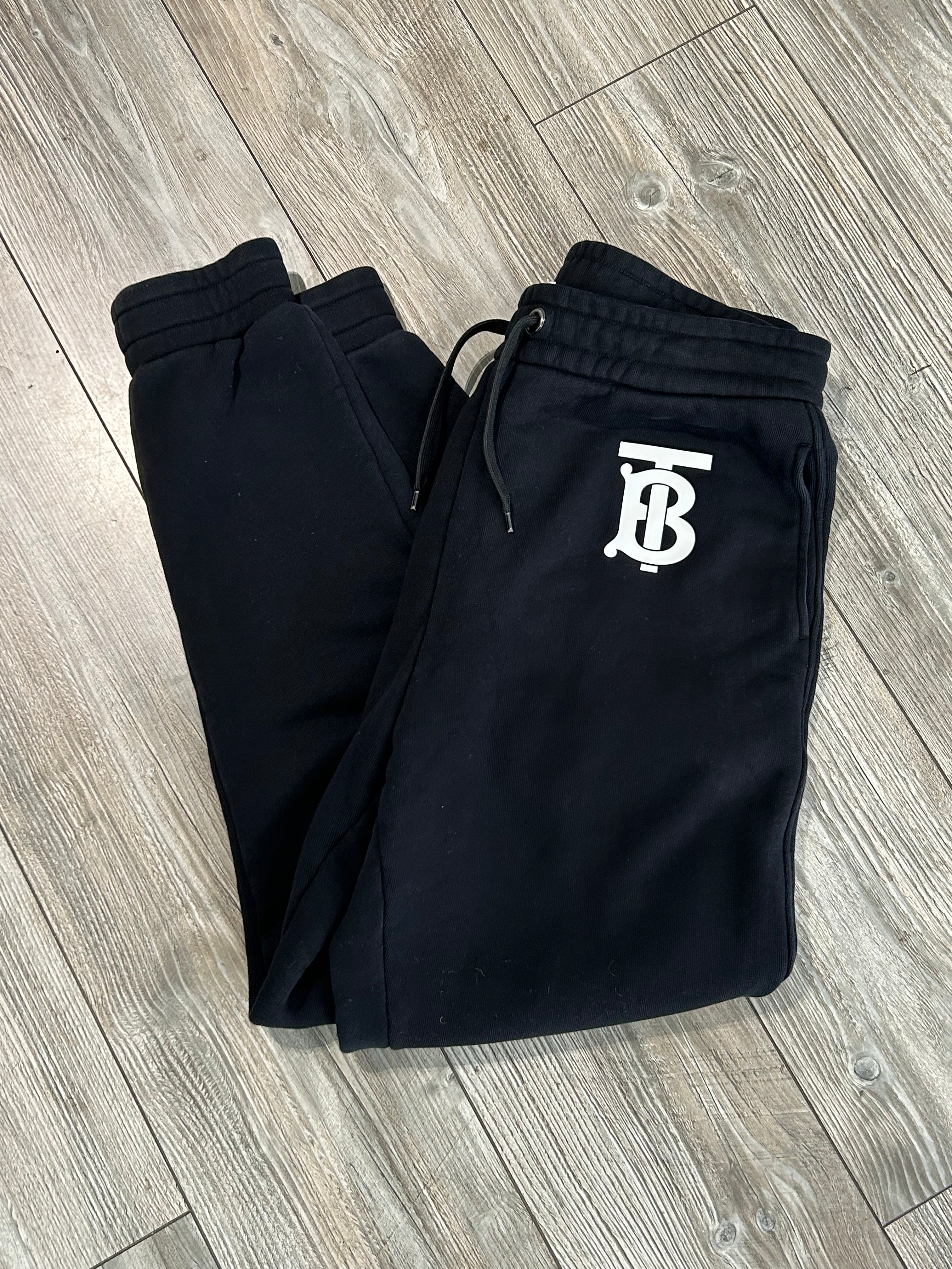 Burberry Pants (Fittaa M)