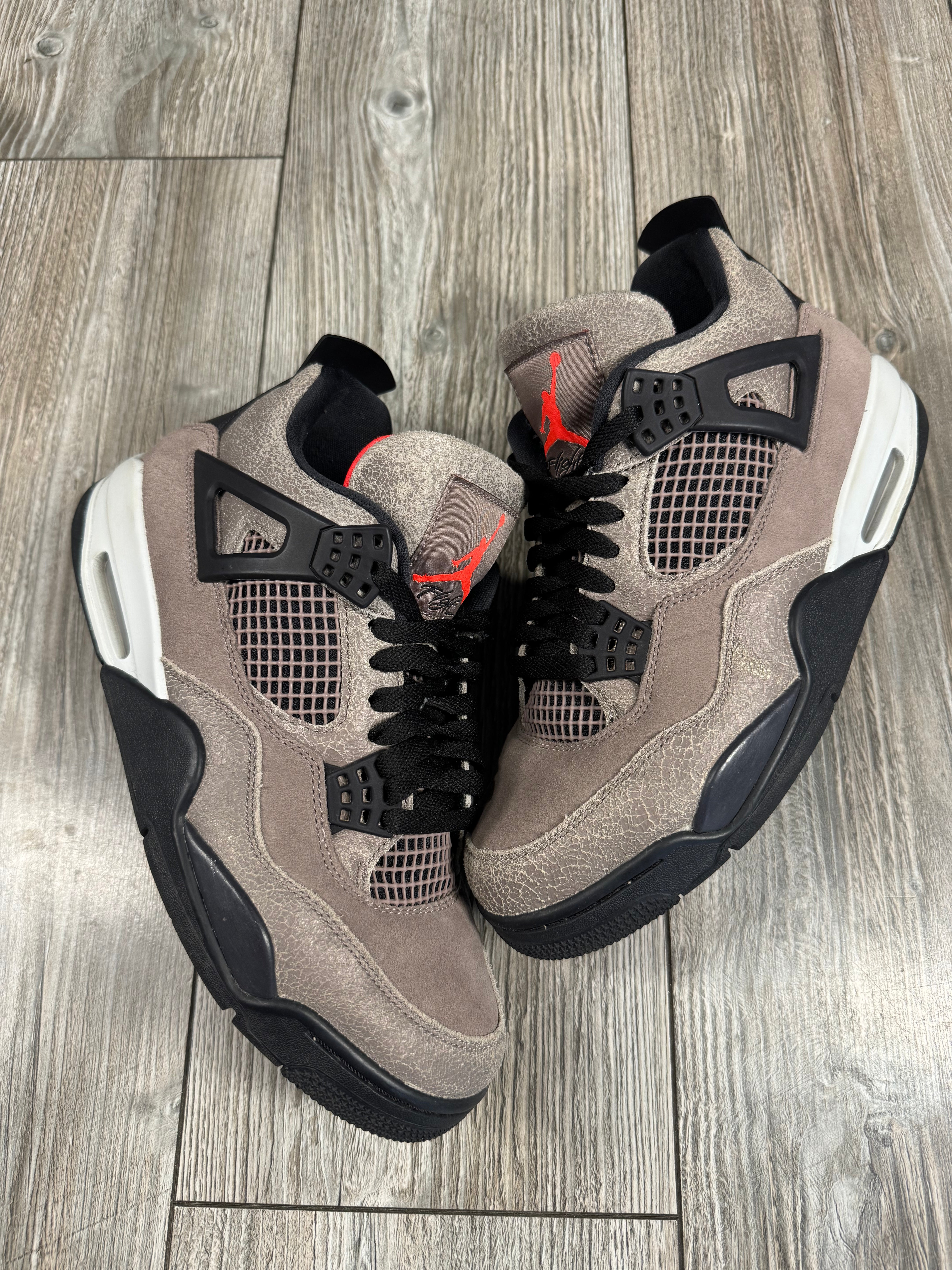 Jordan 4 Retro Taupe Haze (EU 42)
