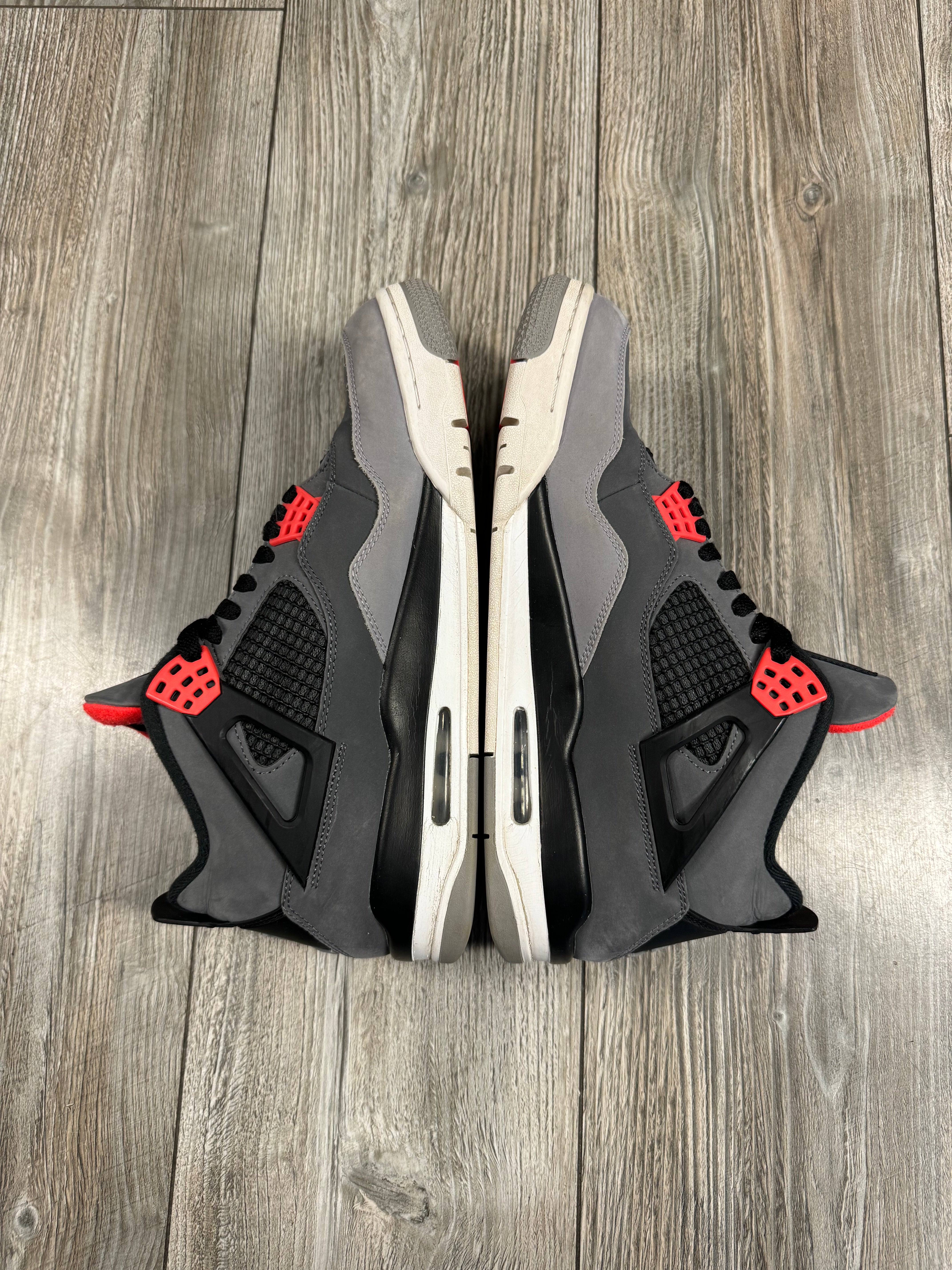 Jordan 4 Retro Infrared (EU 45)