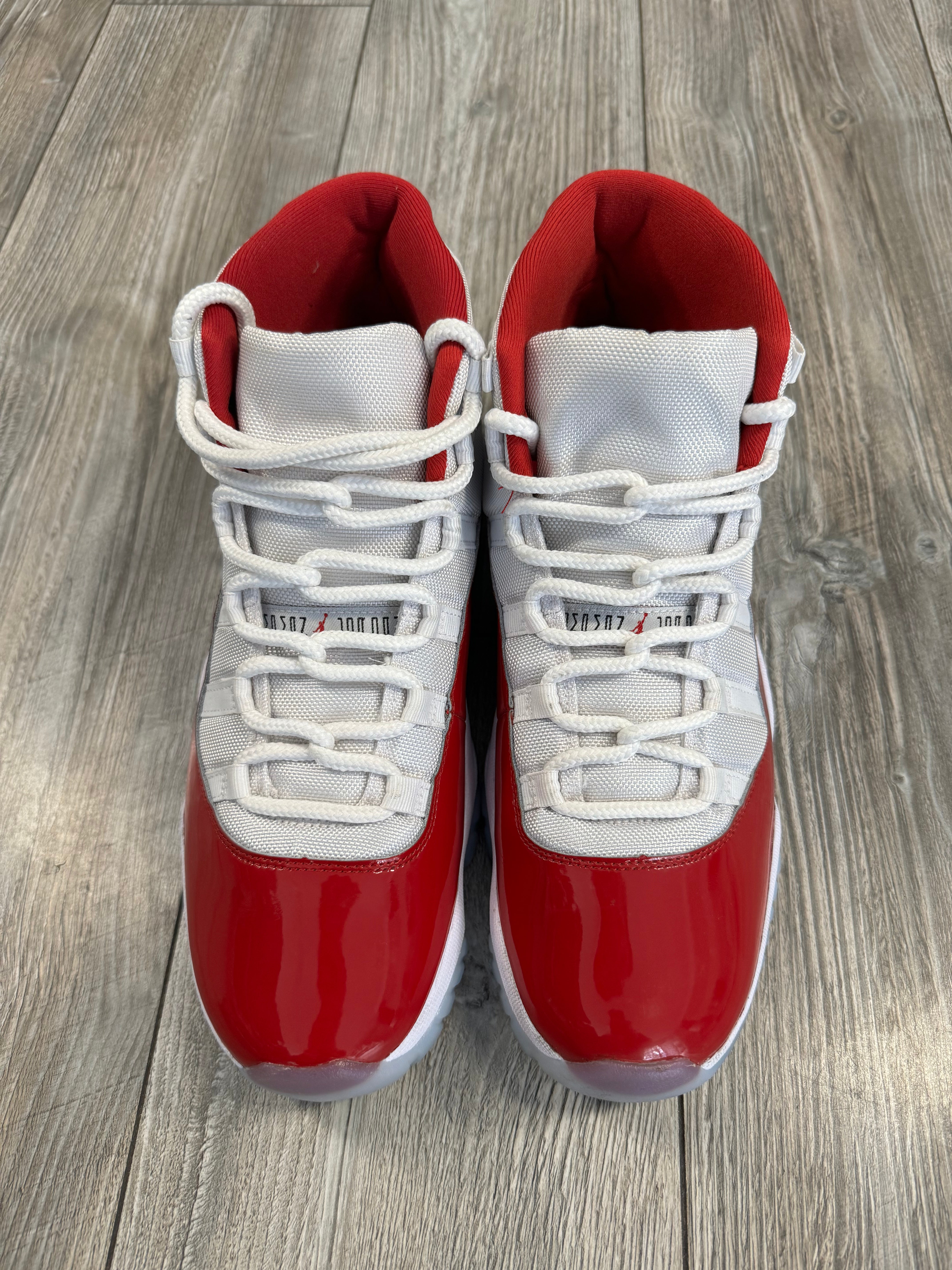 Jordan 11 Cherry (EU 46)