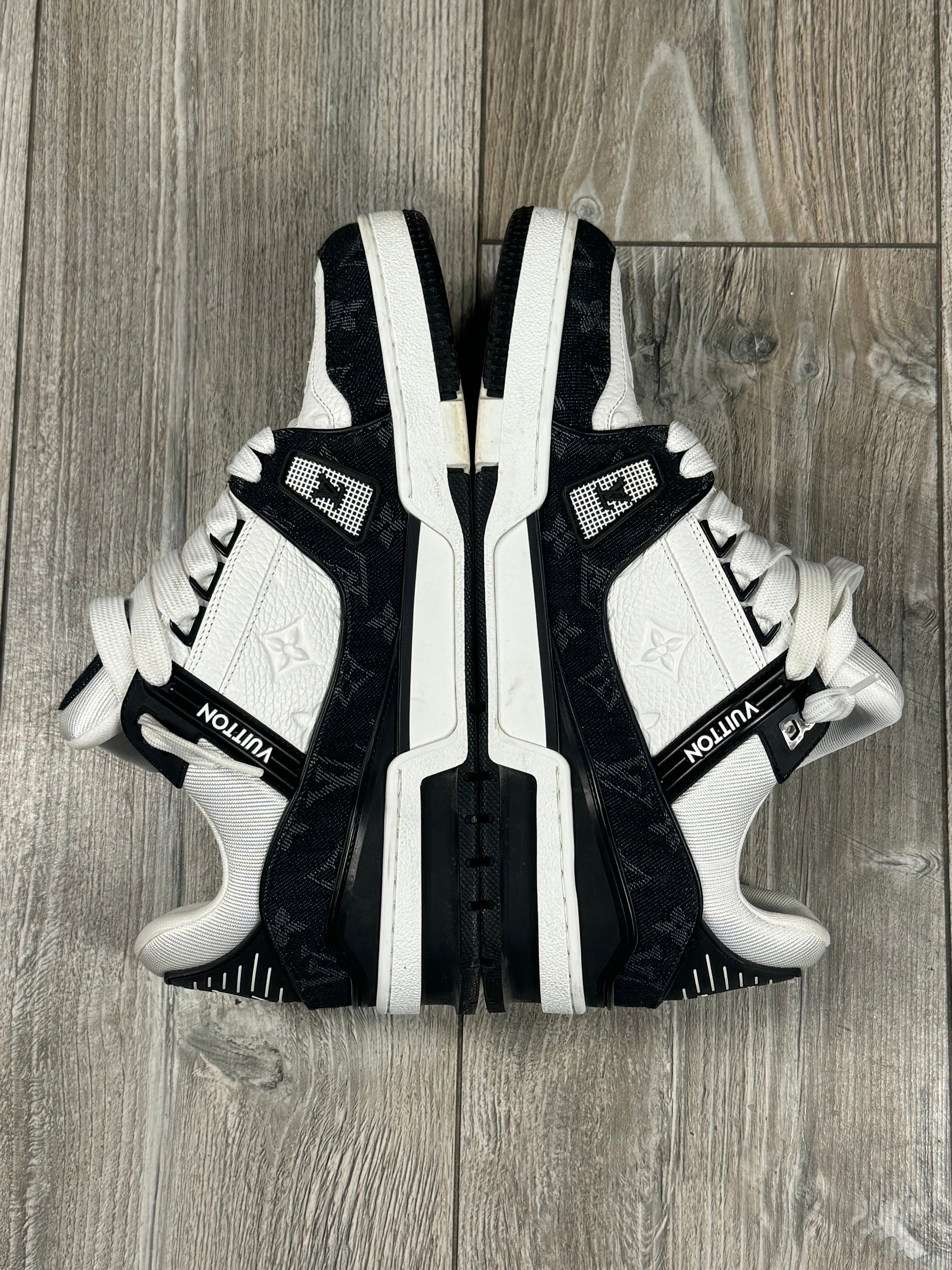 Louis Vuitton Trainers (EU 41)