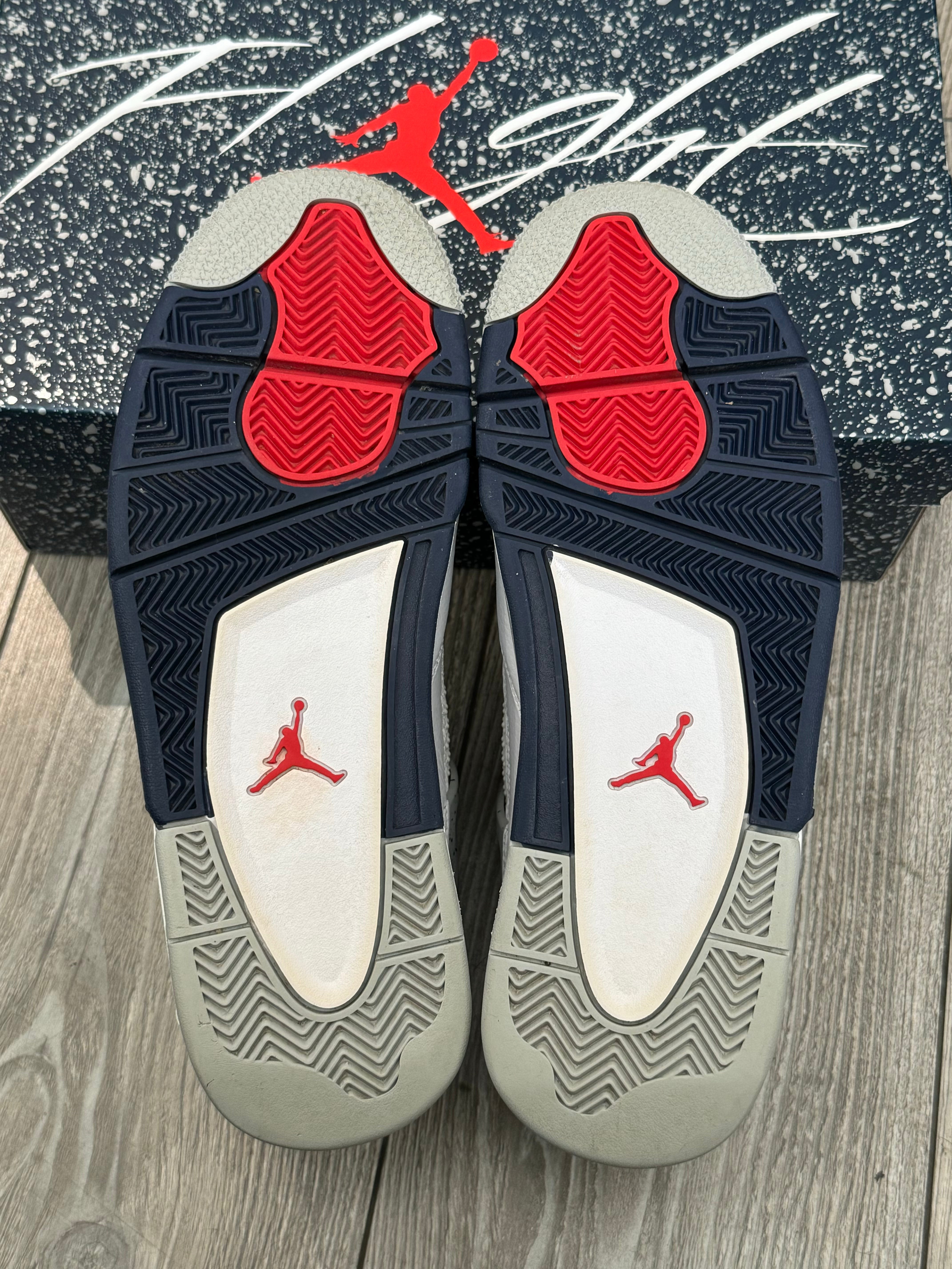 Jordan 4 Midnight Navy (EU 44)