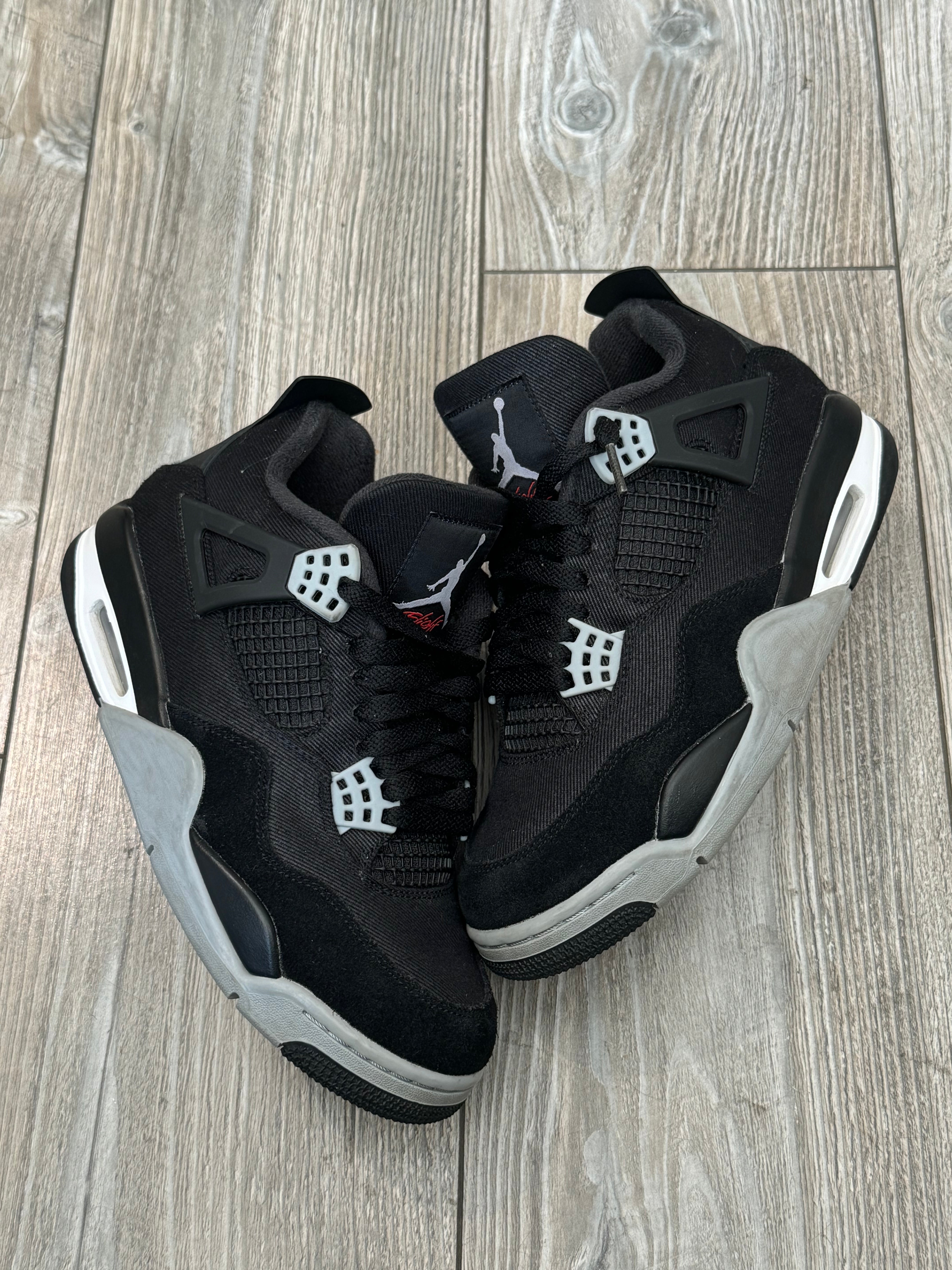 Jordan 4 Black Canvas (EU 40)