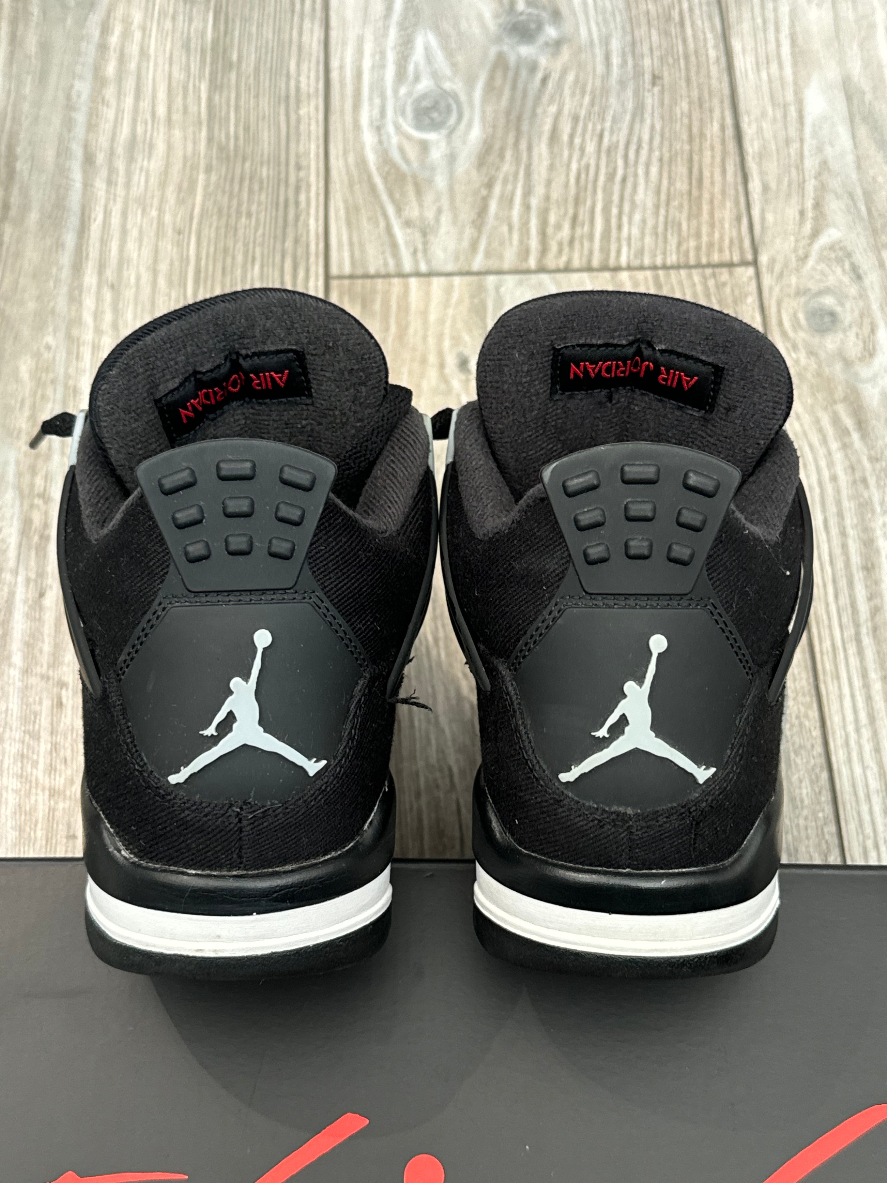 Jordan 4 Black Canvas (EU 40)