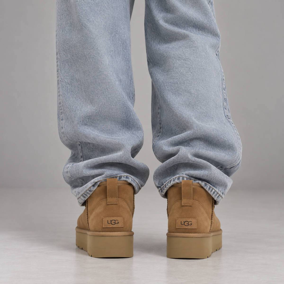 UGG Classic Ultra Mini Platform Boot Chestnut