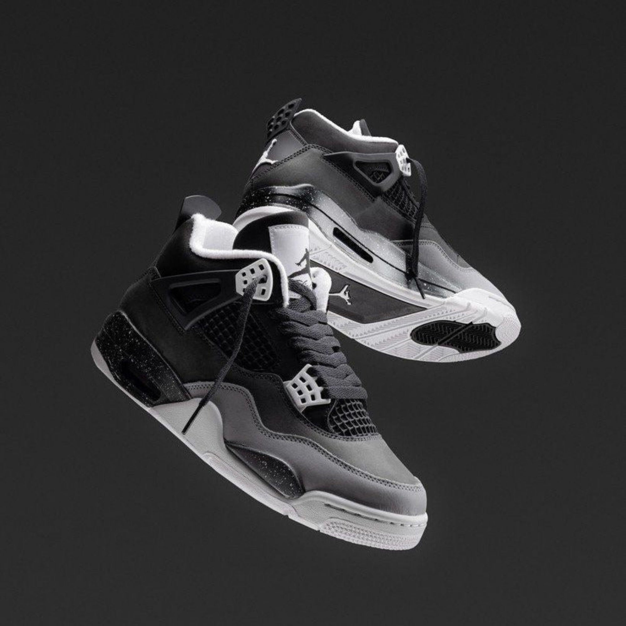 Air Jordan 4 Retro Fear