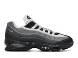 Nike Air Max Muscle 95 Yu-Gi-Oh! Jonouchi (with Promo Card)