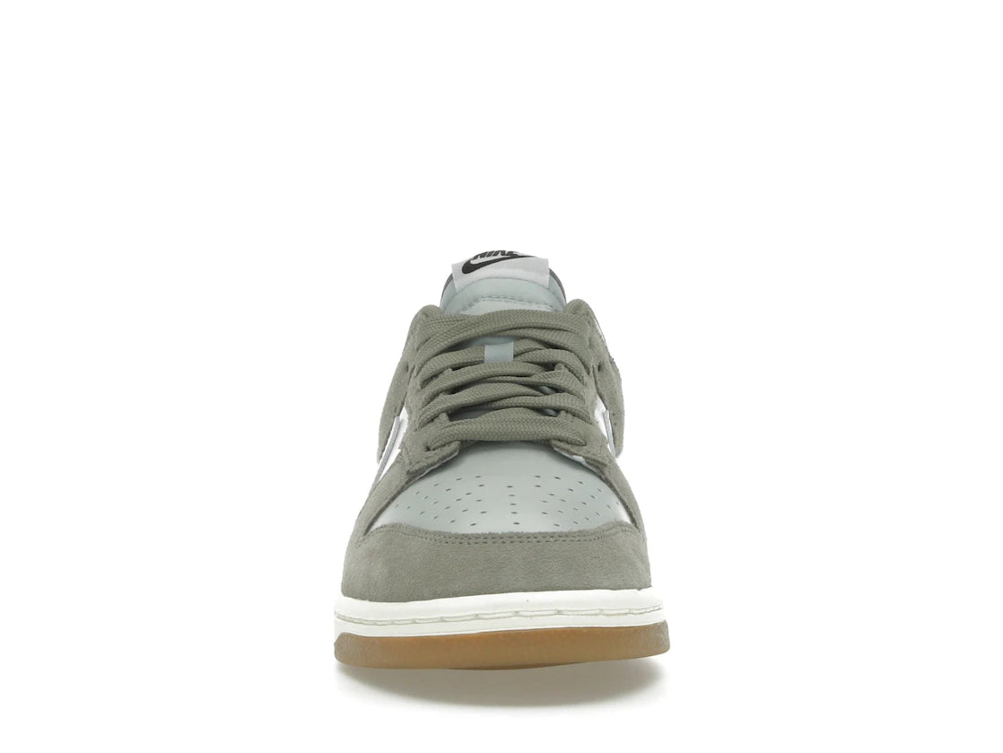 Nike Dunk Low Retro SE Light Silver Light Army Sail White