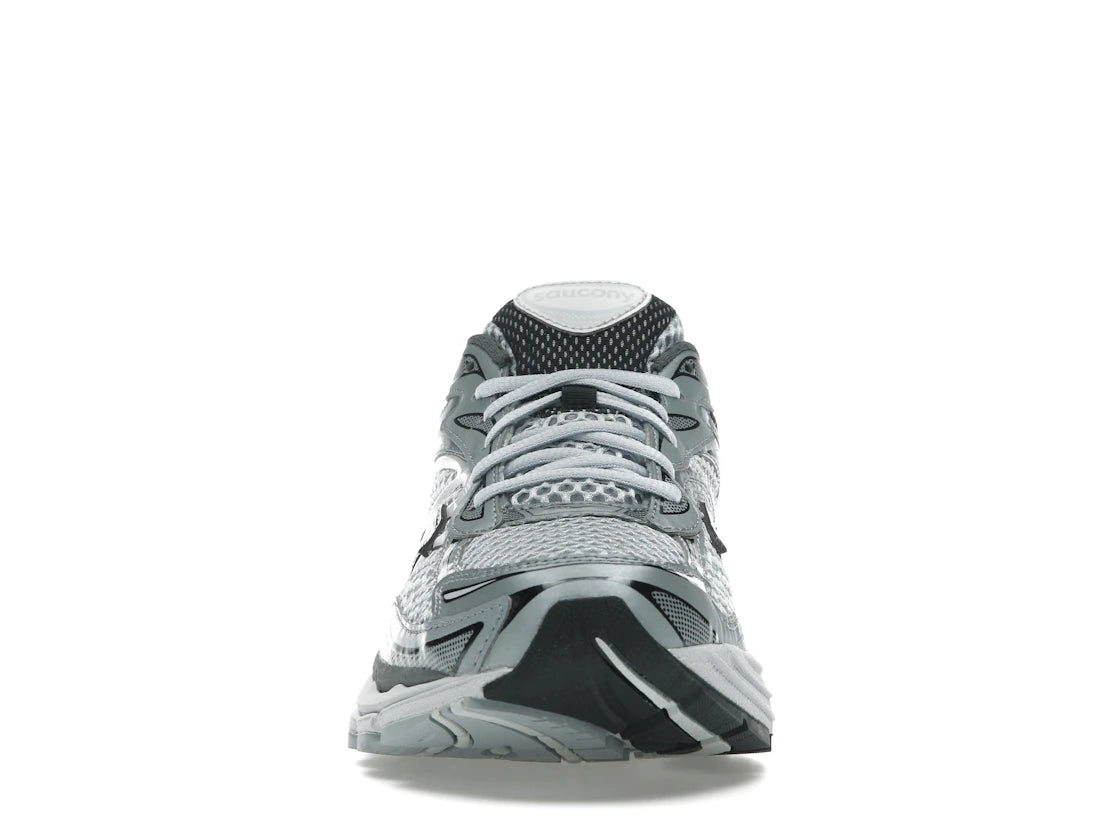 Saucony ProGrid Omni 9 Microchip